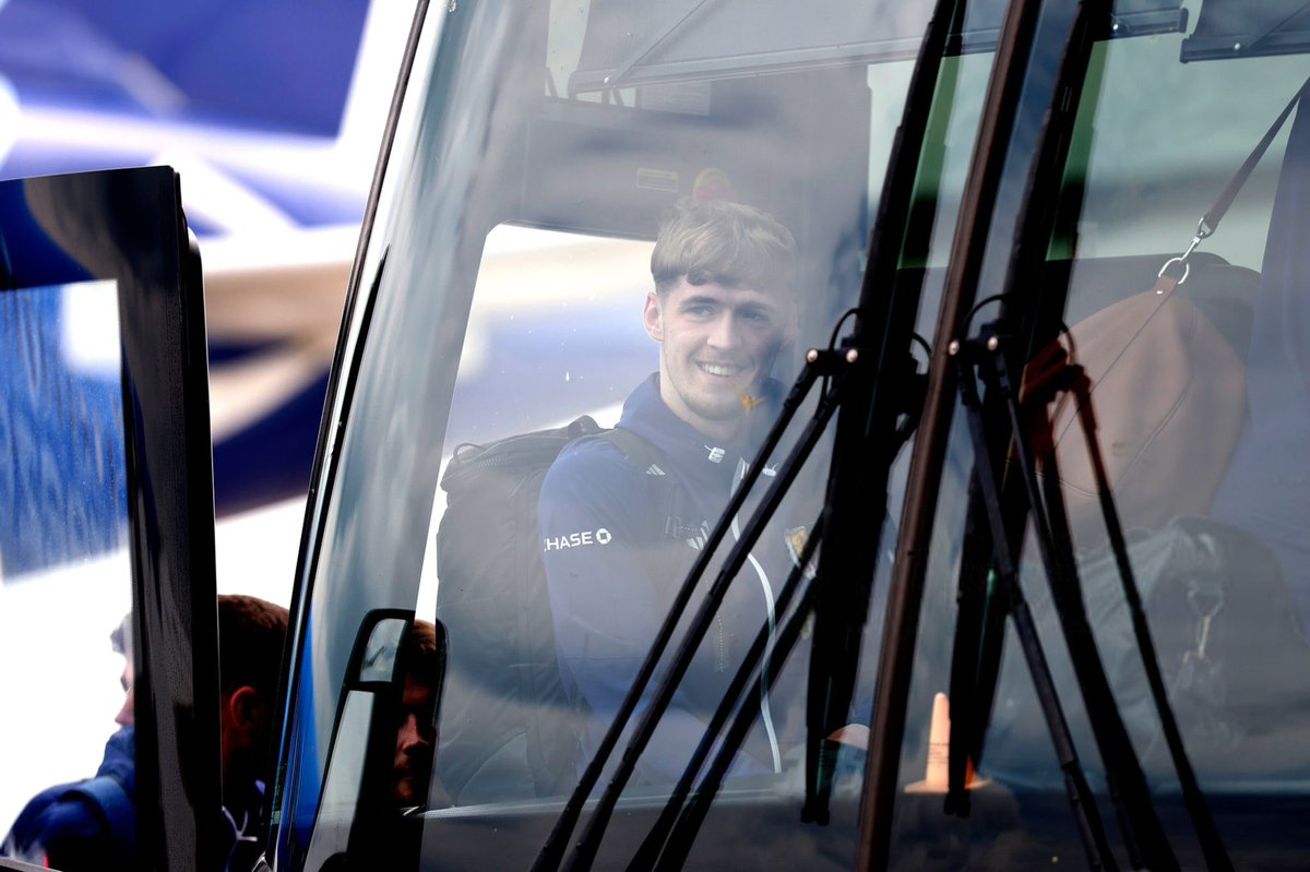 8runofernandes's tweet photo. Tyler Fletcher ARRIVING at Charlotte with Scotland
#WorldCup2026 #MUFC https://t.co/7xLkRCc7x1