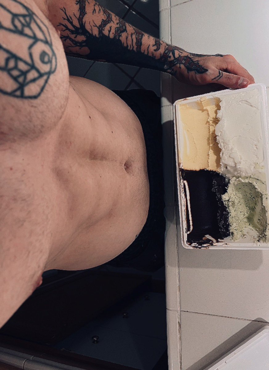 Dave_Langelo's tweet photo. What about ice cream 🍦 https://t.co/B7qMCl0C9e