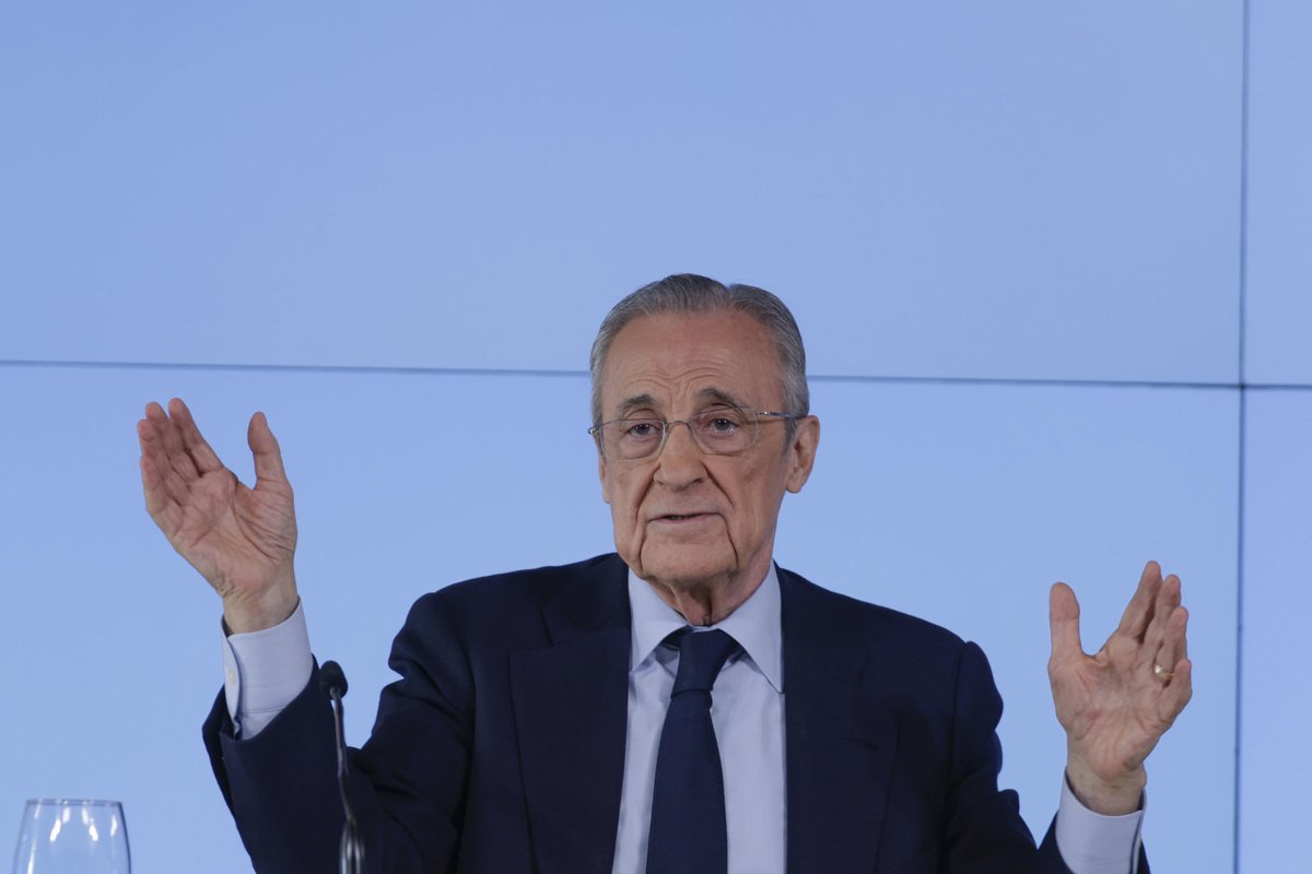 EditionMerengue's tweet photo. 🚨 OFFICIEL : Florentino Pérez est réélu président du Real Madrid.

Le président madrilène entame un nouveau mandat avec l’ambition de poursuivre son projet sportif.

Prochaine étape : José Mourinho… puis le mercato. 👀 https://t.co/VacZWKED3h