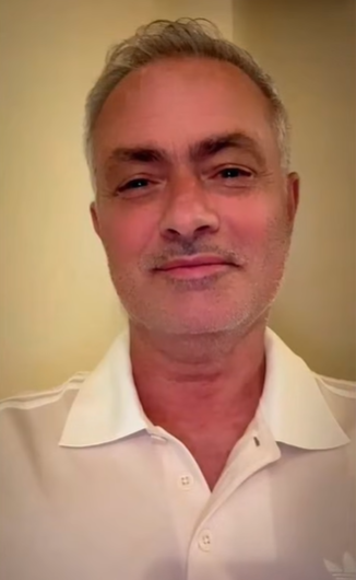 theMadridZone's tweet photo. 🚨 DID WE WIN THE ELECTIONS?

JOSE MOURINHO: "YES. OF COURSE." https://t.co/4aeEB5fWvt