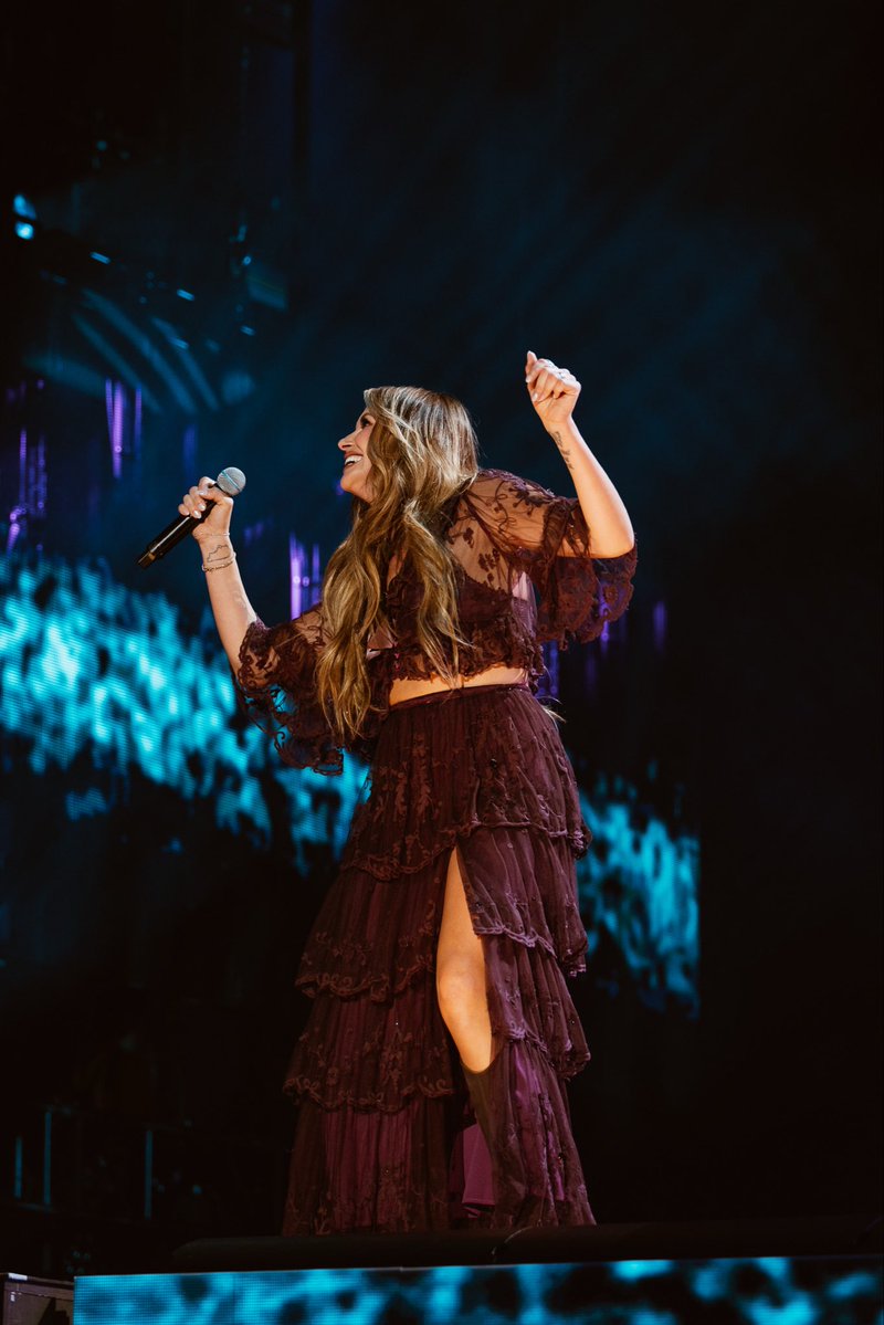 carlypearce's tweet photo. CMA Fest! This was by far the most special one yet. Thank you @RileyGreenMusic, @RickySkaggs, and @mollytuttle for being a part of such a special night for me and lending your amazing talents. I said it last night, but I’ll say it again… I have worked my entire life to make it to the big stage, and I can’t tell you how grateful and blessed I am for this life. Also a huge shoutout to my amazing band for absolutely crushing it and being the brothers I never had 🥹🤍 #cmafest