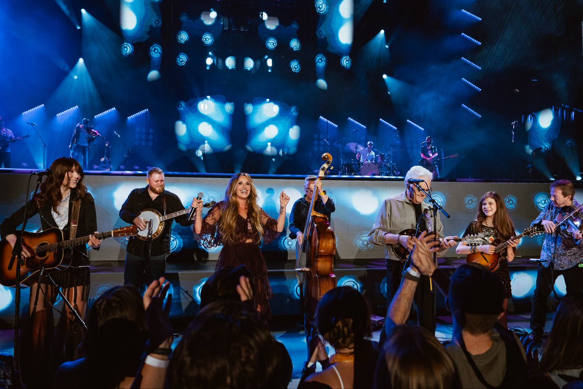 carlypearce's tweet photo. CMA Fest! This was by far the most special one yet. Thank you @RileyGreenMusic, @RickySkaggs, and @mollytuttle for being a part of such a special night for me and lending your amazing talents. I said it last night, but I’ll say it again… I have worked my entire life to make it to the big stage, and I can’t tell you how grateful and blessed I am for this life. Also a huge shoutout to my amazing band for absolutely crushing it and being the brothers I never had 🥹🤍 #cmafest