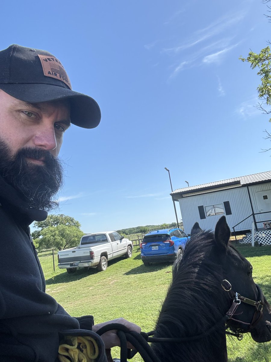 BeardedOG05's tweet photo. @Beardvet Nothing like a War Horse https://t.co/qIbR47OmrO