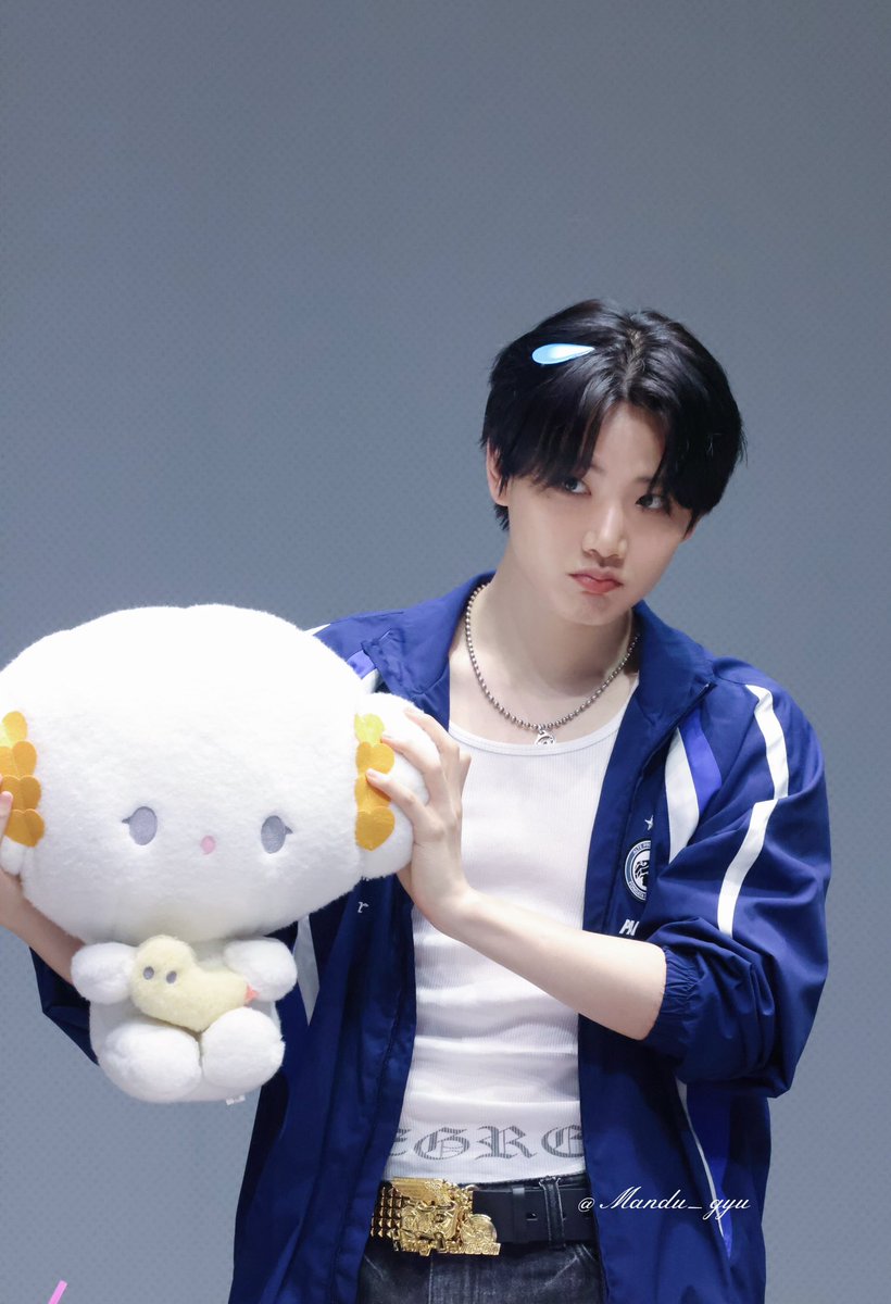 Mandu_gyu's tweet photo. 20260607 메이크스타

#준규 #JUNKYU 
#ジュンキュ #金俊奎 https://t.co/eaVP8I0xdr