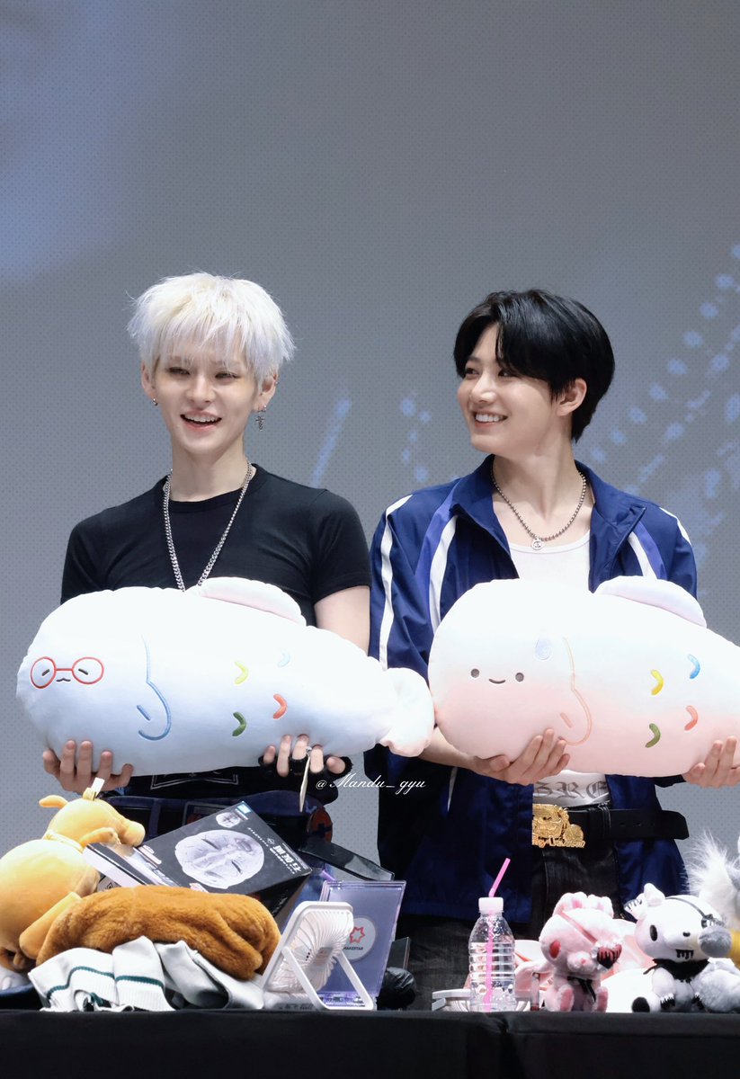 Mandu_gyu's tweet photo. 20260607 메이크스타

#준규 #JUNKYU 
#ジュンキュ #金俊奎 https://t.co/eaVP8I0xdr