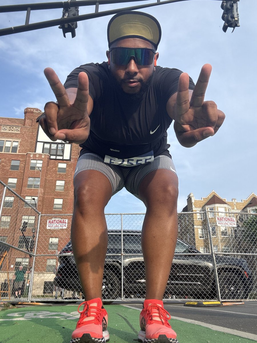 ChicagoUlric's tweet photo. I ran the @BankofAmerica  Chicago Half Marathon - 2nd race for the distance series! Next up Chicago Marathon! https://t.co/aI6h2P0GLD