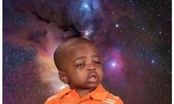 MelatoninEra's tweet photo. POV ;

You're trying to work night shift without taking the melatonin melange supplements 😅 https://t.co/6IcgNLS0ml