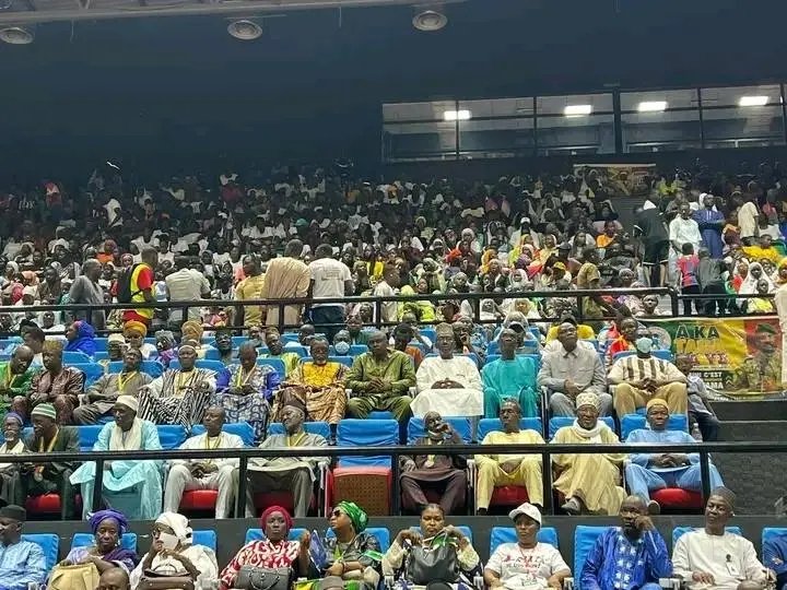 cecild84's tweet photo. 🇲🇱Malians celebrated the 5th Anniversary of theAssimi  revolution in style, in packed filled stadium.

Chants of yes to the revolution , yes to  panafricanism and no to imperialism could be heard.

Be in no doubt Malians have their eyes wide open,  no one can fool them. https://t.co/CdGolDWxKm