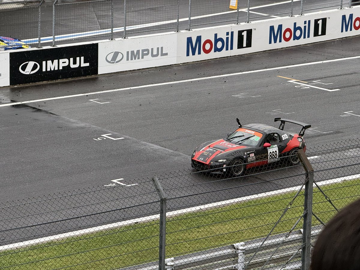 buzzsatoto's tweet photo. @ZAK_Wing おつかれ様でした🏁 https://t.co/NLlvPeXoGu