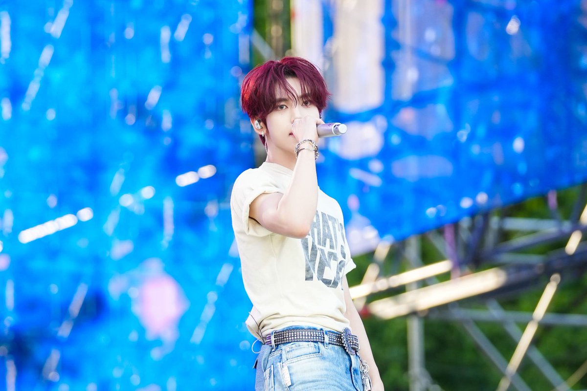 modelpress's tweet photo. 【ソロカットあり💫】
AND2BLE「Weverse Con Festival」
DAY6カバーに歓声🎤

📷フォトギャラリー
https://t.co/M7DJGe9t30

同グループはZEROBASEONE出身のジャン・ハオ、リッキー、キム・ギュビン、ハン・ユジン、EVNNE出身のユ・スンオンによって構成。5月26日にデビューした。 https://t.co/YZdL85LtIB