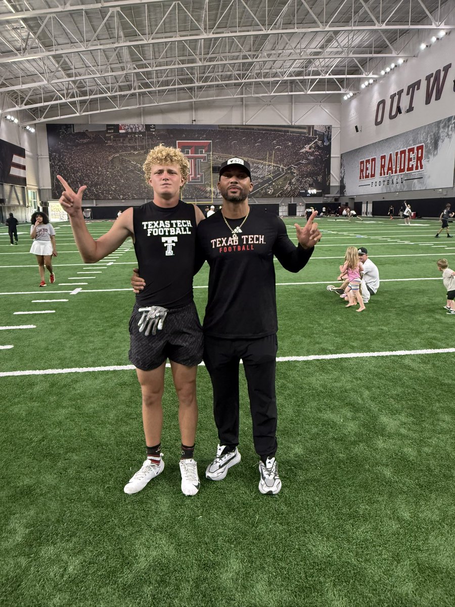 AustinDonoghue's tweet photo. I had a great time today at Texas Tech and I wanna thank @JoeyMcGuireTTU @COACHJUICE_  and @iam_xwhite14 for throwing a good camp and giving me a chance to compete! And good work to my boy @HeathKollin 
#somethingtoprove #hardwork #deepwaters 
@_TheDreamIsHere @DP2Nice @X_SpotsThaMark 
@SHEP_up @athletics_first