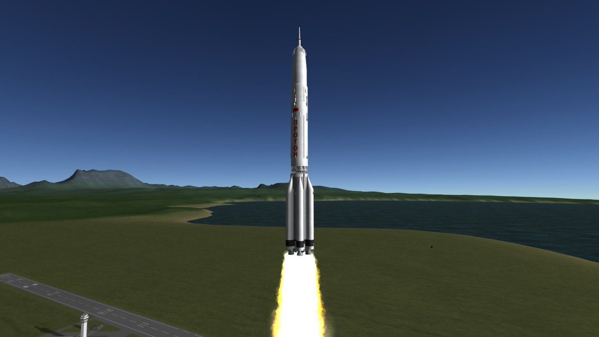 GeraldJr1997's tweet photo. And finally zond 1 a complete unscrewed test flight of the zond spacecraft to the mun orbiting around it twice and returning home after 3-4 days https://t.co/ZJIQPmFjkd