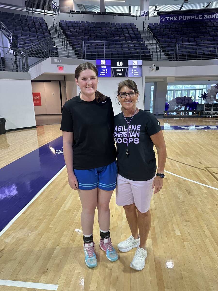 DakotaHonea28's tweet photo. Thank you @acuwbb, @coachgoodenough, @chrisgarcia_coach, @tatumveitenheimeracu for the amazing opportunity to come to your camp! This was such a great experience and I’m so excited to keep building this relationship!! Go wildcats 💜💜 #nodaysoff #puttinwork #basketball @Platinumbball