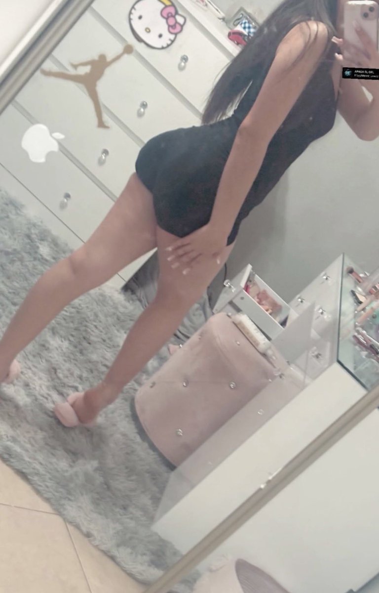 Cuych3's tweet photo. Irl slut 😫 #latina #bop #candid #ass #thicc #hs #bops https://t.co/AvCRl5Q5RP
