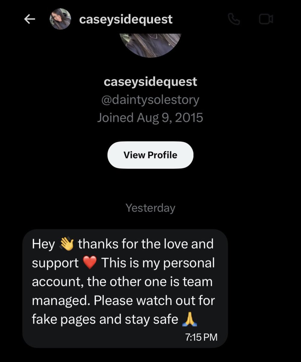 heyitscaseymae's tweet photo. Unfortunately 54 of you are following this fake account @daintysolestory Please report and block it. https://t.co/JuvMTKAXju
