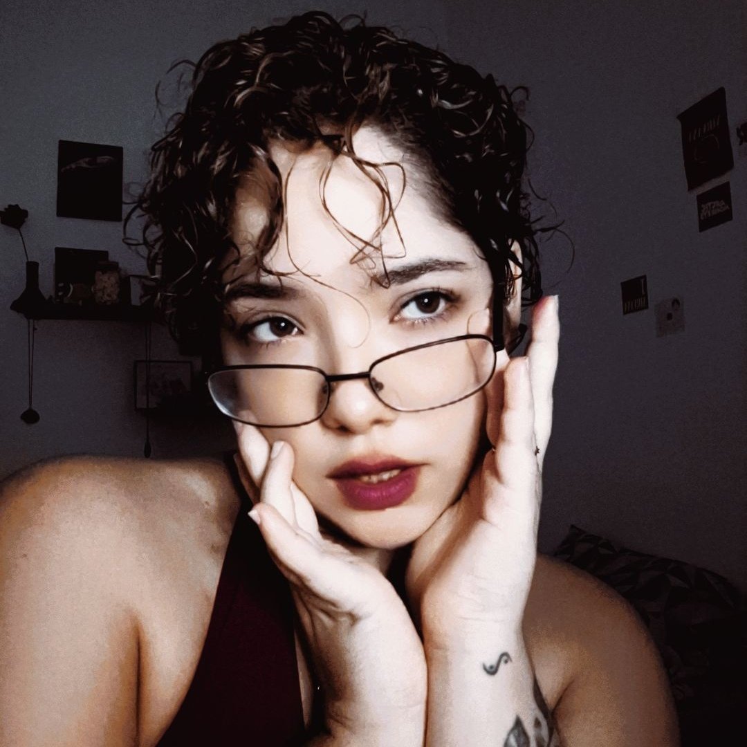 eBellaFarias's tweet photo. #NewProfilePic https://t.co/XHJqZwmlXy