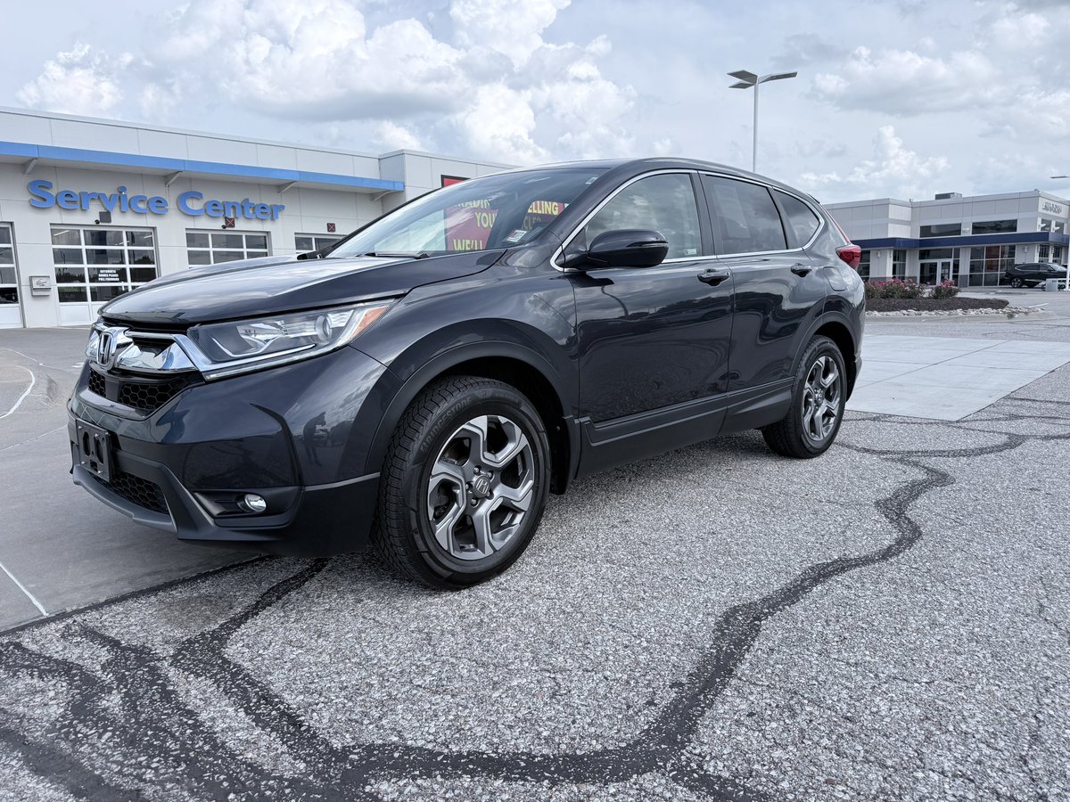 acurtice's tweet photo. 2019 Honda CR-V EX-L AWD with 46,896 miles! Going for $26,995. Many forms of financing available! Call or text for more info or stop into Superior Honda of Omaha. 402-612-9126
#superior #honda #crv #awd #suv https://t.co/6fbtrSRBHG