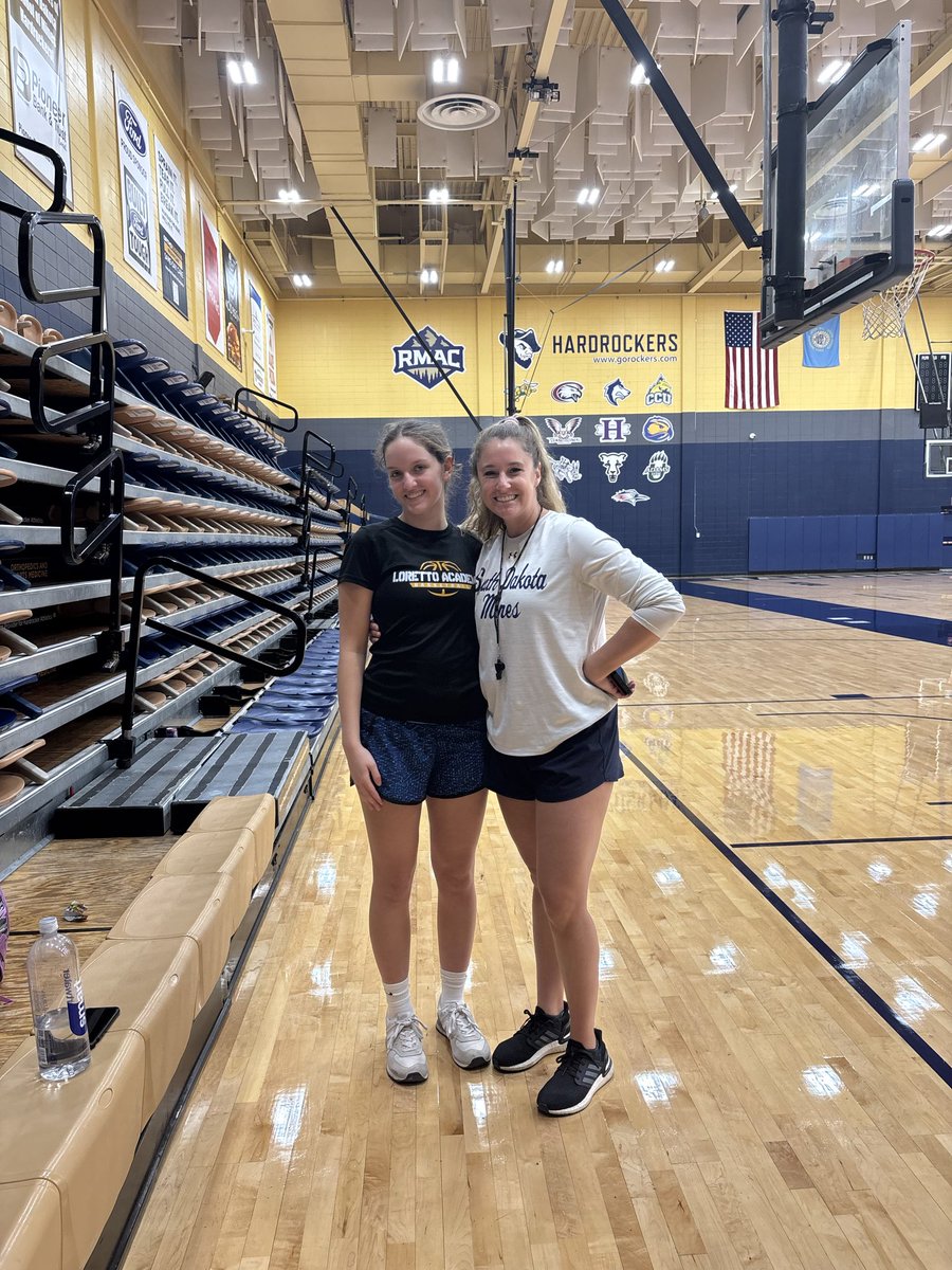 VivienneColon5's tweet photo. Enjoyed my time this weekend at the Hardrockers WBB elite camp! Grateful for the chance to compete and learn alongside talented players. Appreciate Coach @kyley_bachand for the instruction and hospitality. Looking forward to building on it! @LorettoAngels @EPCanes https://t.co/PF04BtbTx9