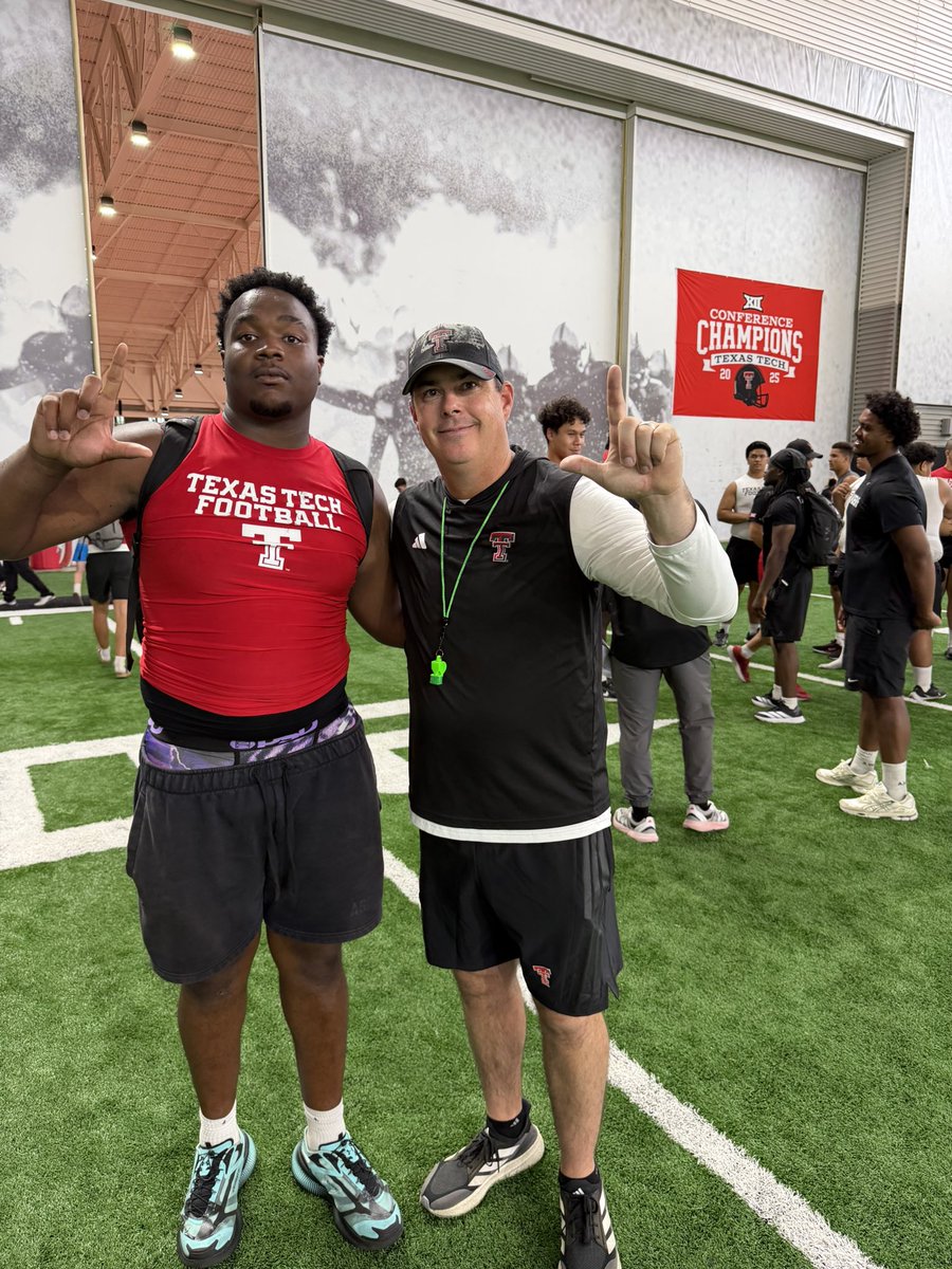 Jamarioscanton's tweet photo. Blessed to be re-offered by @TexasTechFB @ClayMcGuireTTU 🌵🌵 https://t.co/NdlUCPTKKb