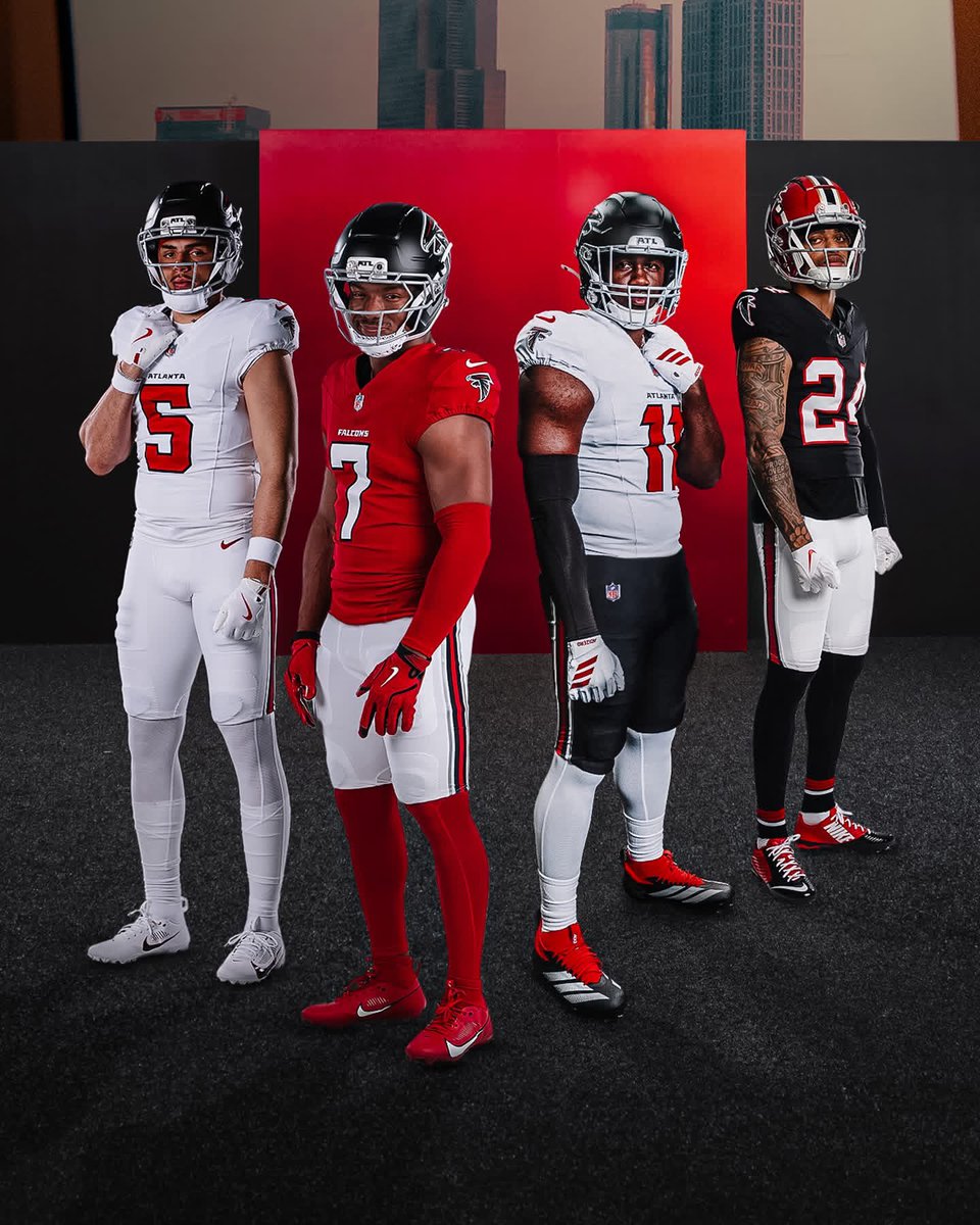 kenny_closes's tweet photo. @SleeperNFL @SleeperTitanUp @SleeperWSH @RiseUpReader @TitansLeadSM @CommandersLead @FalconsLeadSM @JayDanielsMVP Is this a real question??? https://t.co/r4XIGX2eTg
