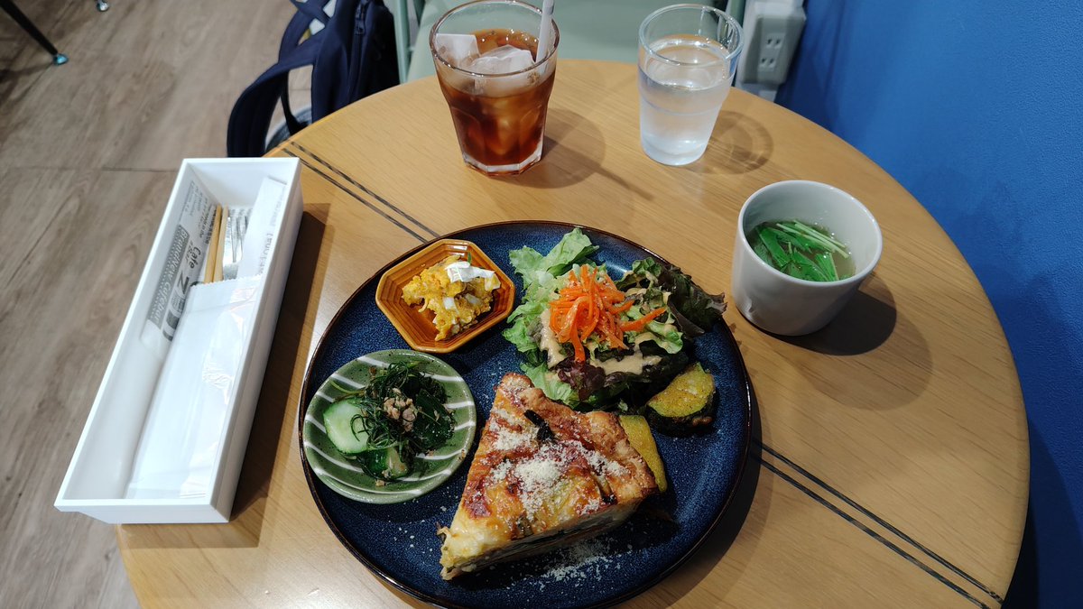 日坂あいや tweet media