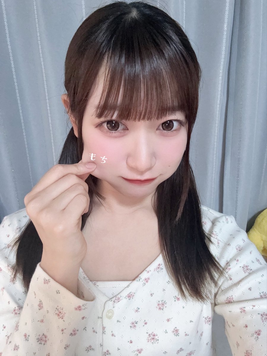 maoy_hlw's tweet photo. おはまおりん⏦ﾟ♥

今週もいっしょがんばるぞ〜〜✊🏻🍩🎵
みんなむりせずだよーっ🍀* ゚ https://t.co/eSX8gtcMXv