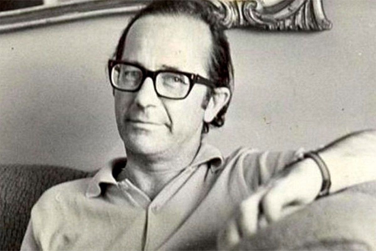 tiempoarg's tweet photo. ⚫ “Hay un fusilado que vive”: el camino que recorrió Rodolfo Walsh para escribir Operación Masacre.

✍ Facundo Lo Duca | https://t.co/7Y4TSveq3V https://t.co/x4nwXm45Jq
