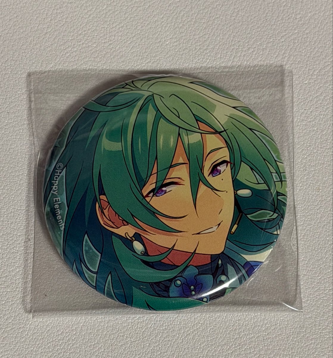 dr2ih's tweet photo. あんスタ コレクション缶バッジ 交換 

求）巽（画像2）

譲）日和

郵送交換になります。
お気軽にお声掛けよろしくお願いします。 https://t.co/av9VEqJTAe