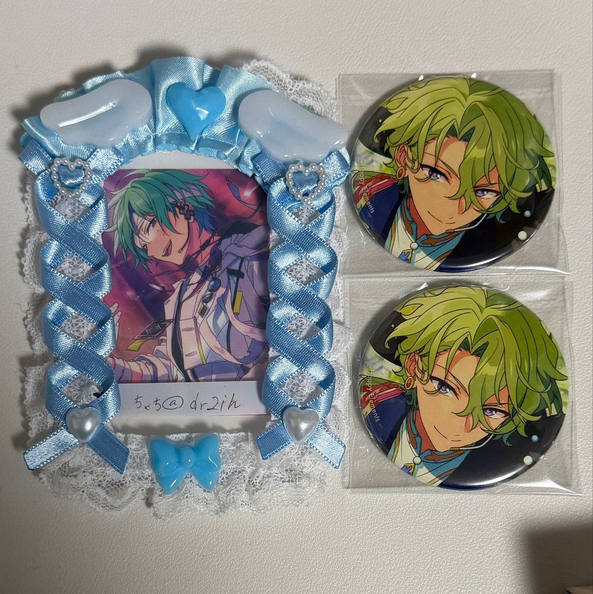 dr2ih's tweet photo. あんスタ コレクション缶バッジ 交換 

求）巽（画像2）

譲）日和

郵送交換になります。
お気軽にお声掛けよろしくお願いします。 https://t.co/av9VEqJTAe