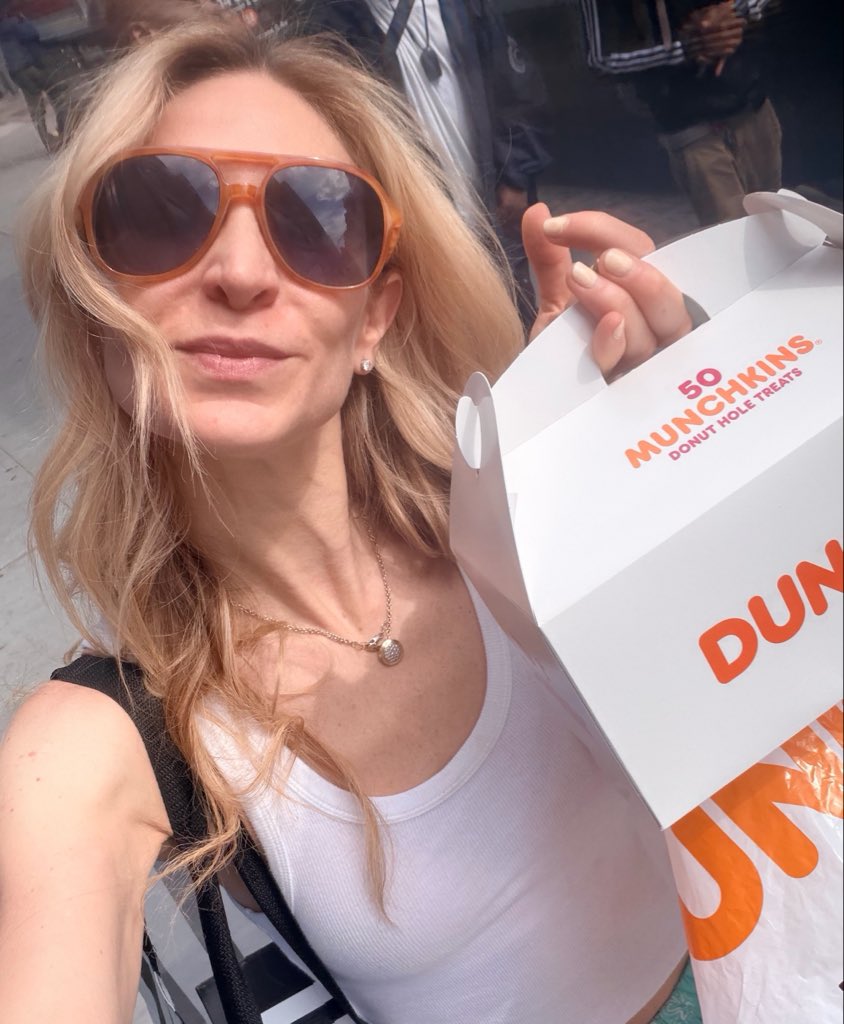 rossman__'s tweet photo. Rolling up to the @EthBushwick Exotic Cig Convention with munchkins cause we stay on brand https://t.co/BCPfVCMTA1