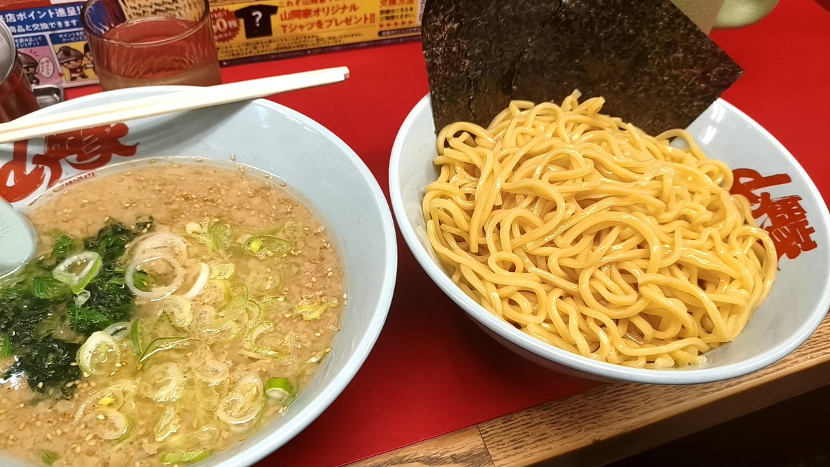 sinma_official's tweet photo. 醤油つけ麺 https://t.co/77HGXjIpJ7