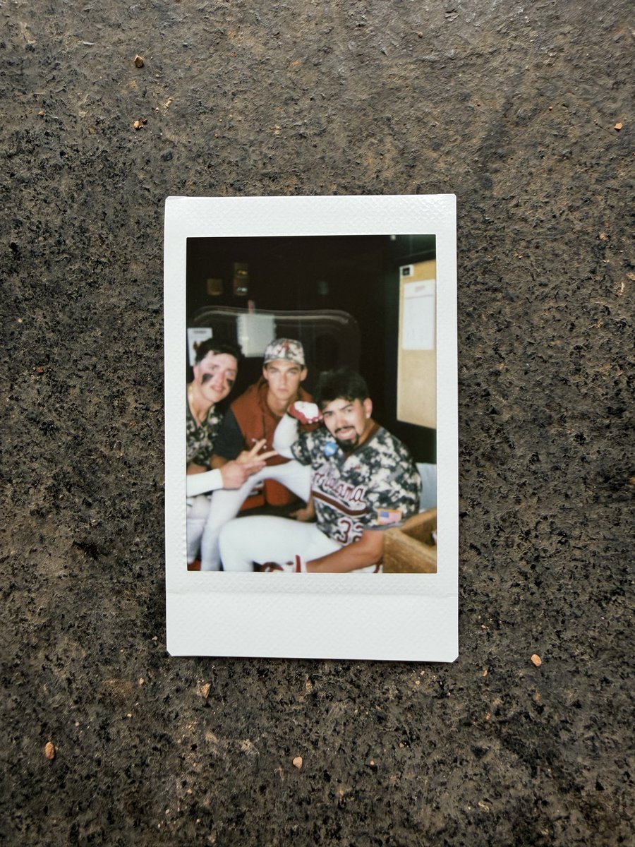 TheJoePolaroids's tweet photo. Jason Torres Fan Club https://t.co/jAI25NIymS
