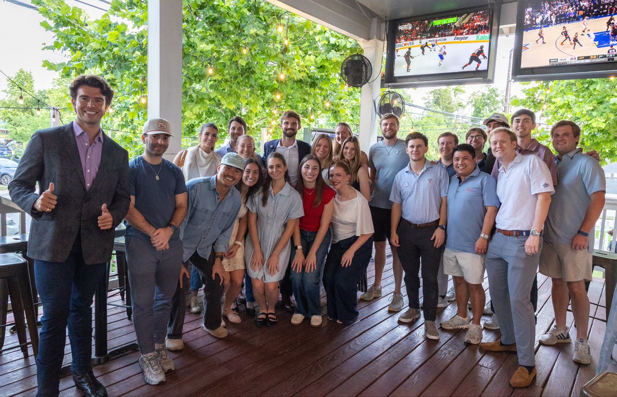 HaleForTexas's tweet photo. This is more than just a campaign. This is a political movement—and there’s a seat at the table if you want to join. Sign up for our email newsletter, or to volunteer in some way at https://t.co/crWC0NwBOt 

We’re just getting going.

#HaleForTexas #houstontexas #tx07 https://t.co/06VD6Ch40S