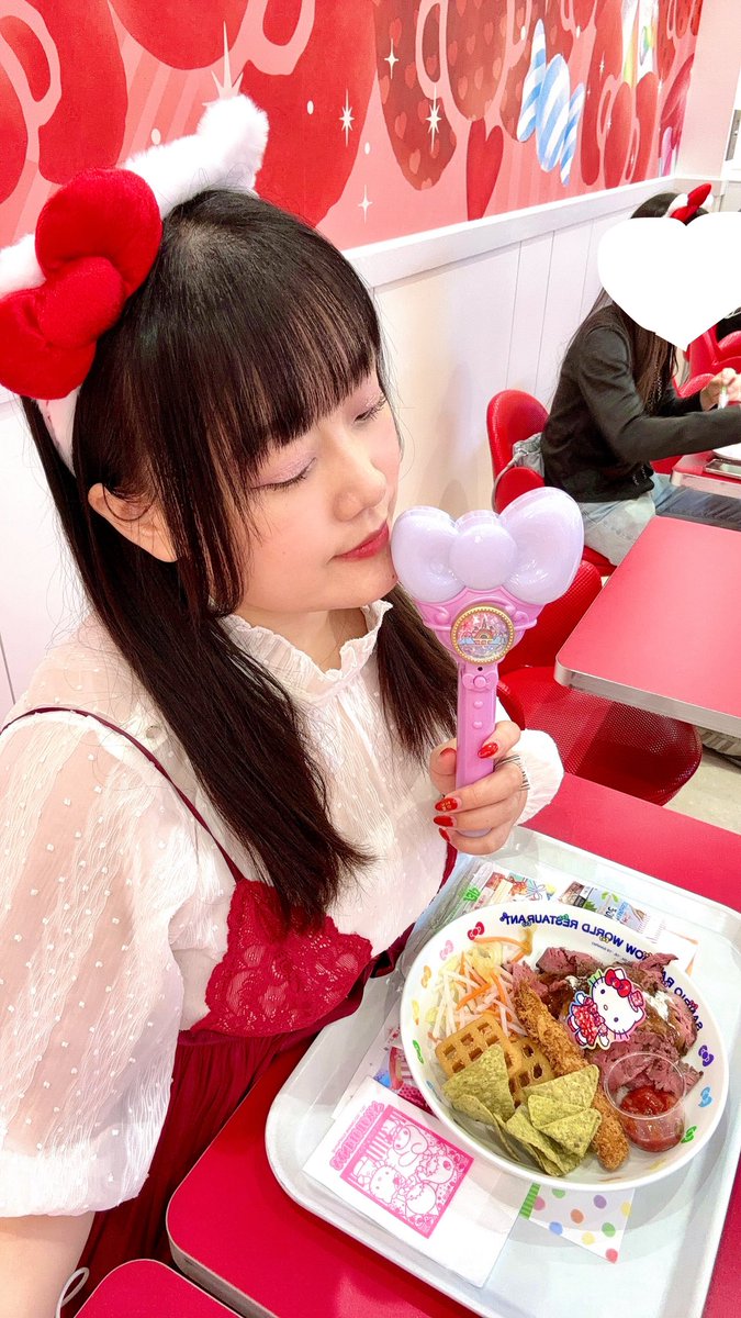 ItsConomi's tweet photo. おはよう🪽🪽

ピューロランド���キキくんララ様に会いに行って参りました🌳🩷
久しぶりに行ったらシステム変わりすぎてて浦島太郎状態だったww
でも楽しかったよん🎶

#ぽっちゃり #ぽっちゃり女子 #plussize #プラスサイズ #curvy https://t.co/OvosYuf51M