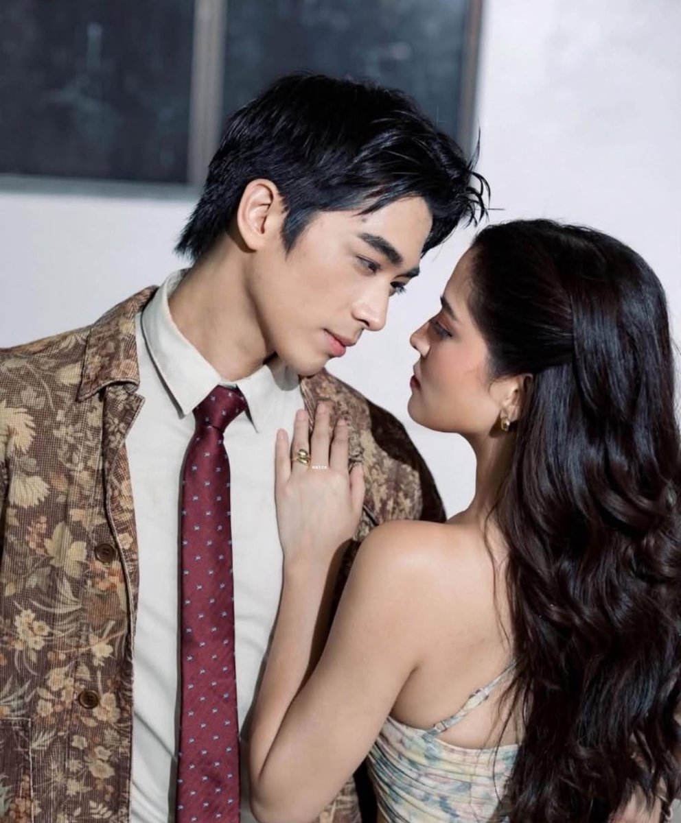 Mischa971's tweet photo. They look so dreamy, like a match made in heaven, exuding exceptional skills, stage presence and charm. They shine individually but together, they sparkle ✨ 
#gelex https://t.co/6qB6UrRYzw