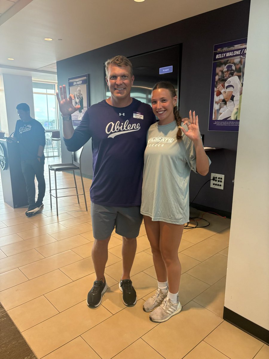 preslee_parrish's tweet photo. Thank you Coach Salas and Coach Salazar and the @ACU_Soccer program for a great camp. I loved getting another opportunity to learn about the school and program! 

@ECNLgirls @ImYouthSoccer @SolarSoccerClub @TheSoccerWire @PrepSoccer https://t.co/HL5wC2dhZj