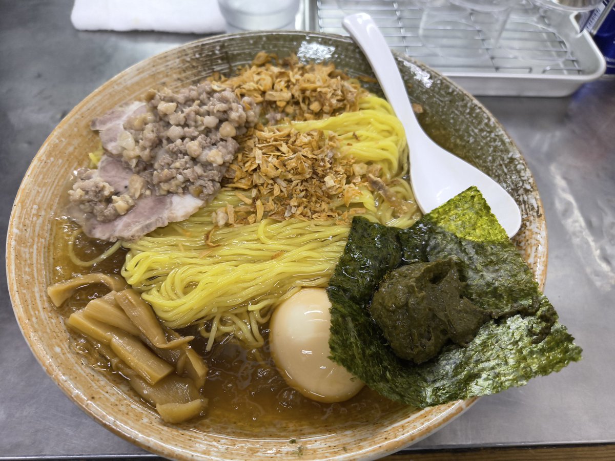 a546321's tweet photo. 覆麺で冷やしサザエまぜそば
黒毛和牛ジャージャー麺と迷ったけどこちらにした https://t.co/8MN887ZwHU