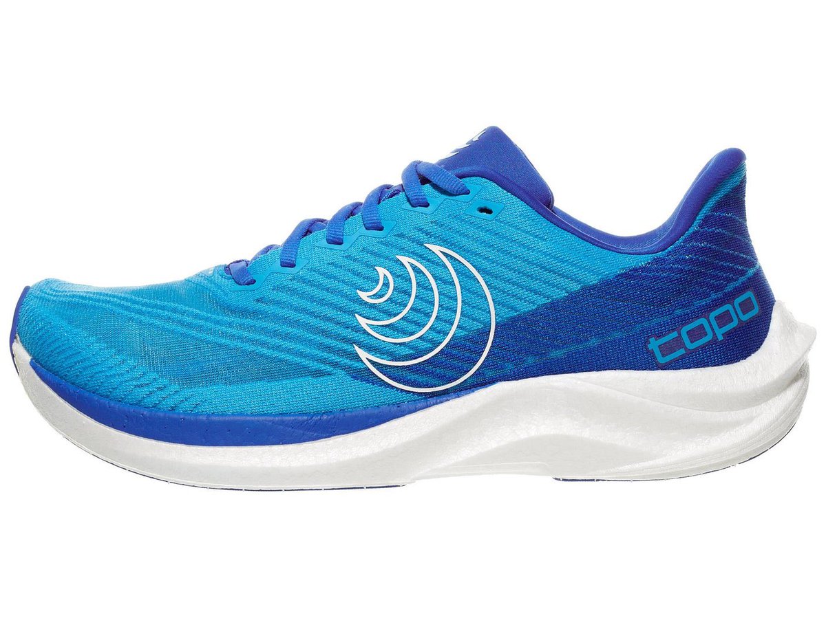 totalrunsol's tweet photo. Topo Cyclone 3. Looking forward to trying these. I wanted something lower drop when doing short hill sprint speed development to work the kinetic chain most effectively and these were recommended to me. Anyone tried them? https://t.co/H6bdv4wcfk