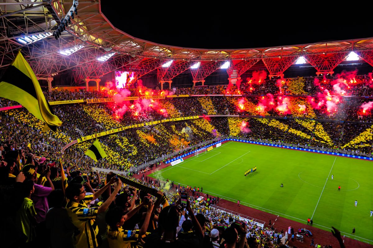 itti_aziz_itti's tweet photo. حبنا للاتحاد ليس مجرد شعارات، بل هو واجب يحتم علينا المطالبة بما هو أصلح للكيان. 
عندما يغيب التوفيق الإداري، يجب أن تكون الشجاعة في الرحيل حاضرة. 
صوت الجماهير واضح ومسموع.
#خروج_سندي_طلب_الجماهير22 https://t.co/eSVL1bemih