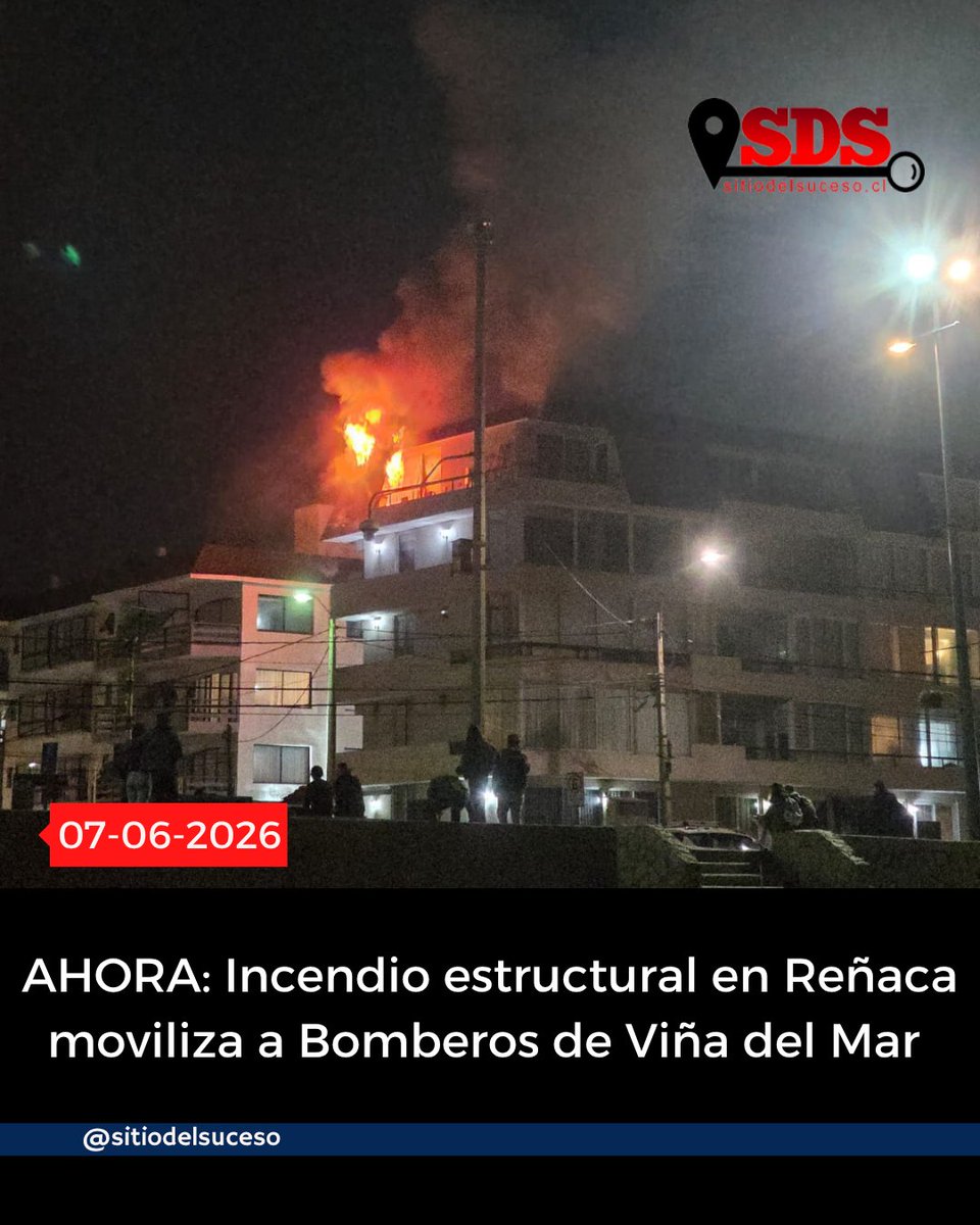 sitiodelsuceso's tweet photo. AHORA: Bomberos de diferentes compañías de Viña del Mar trabajan en incendio en edificio en Av. Ignacio Carrera Pinto con Las Gaviotas, en Reñaca (imagen RRSS) https://t.co/SBrUdiTMdc