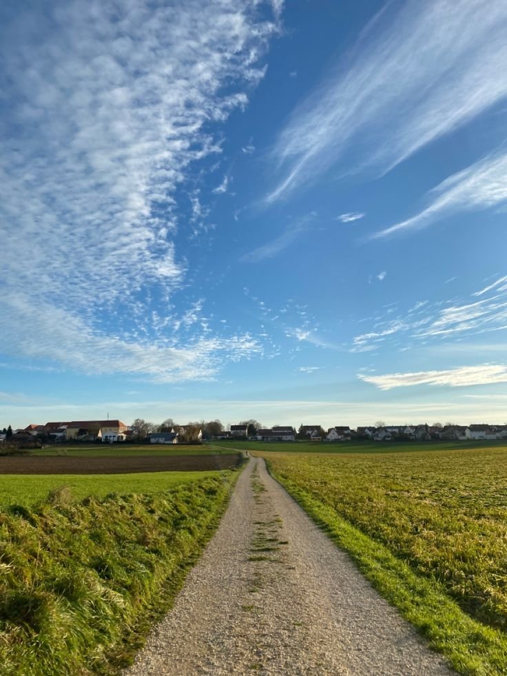 echoesofworld's tweet photo. Germany countryside https://t.co/4mNee2jTkO