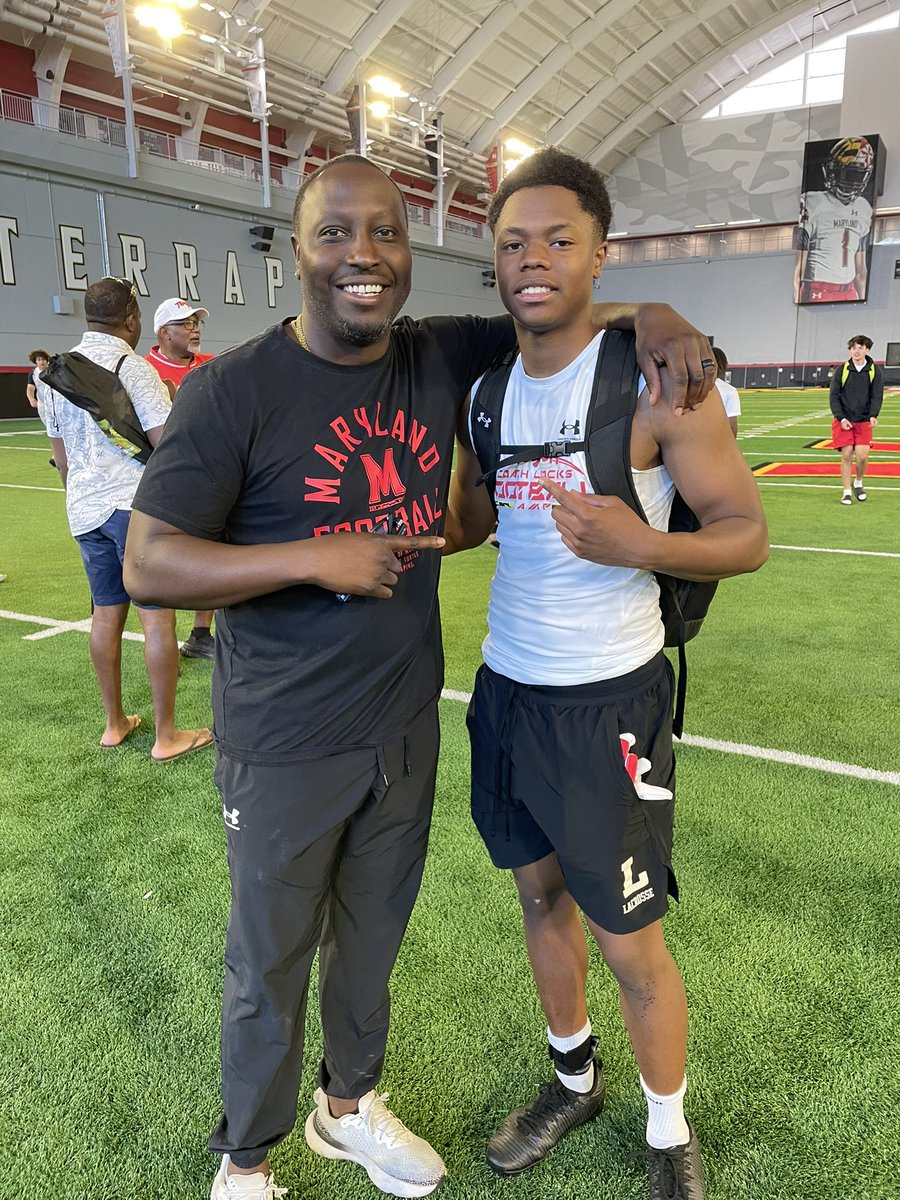 zayden_woods3's tweet photo. Had a great experience at the University of Maryland football camp today. It was an honor to compete and learn more about the program. Thank you to the coaches and staff for a great camp.
@coachjthomas11 
@CJTrickett9 
@DKief10 
@4GoLive 
@Latrell__Scott 
@CoachLocks https://t.co/lsbzuBLA8w