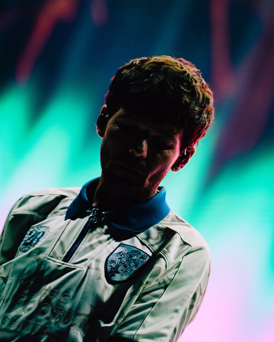 LTHQOfficial's tweet photo. Bill Graham Civic Auditorium, San Francisco, CA 06.06.26 https://t.co/Mwucxd0Pze