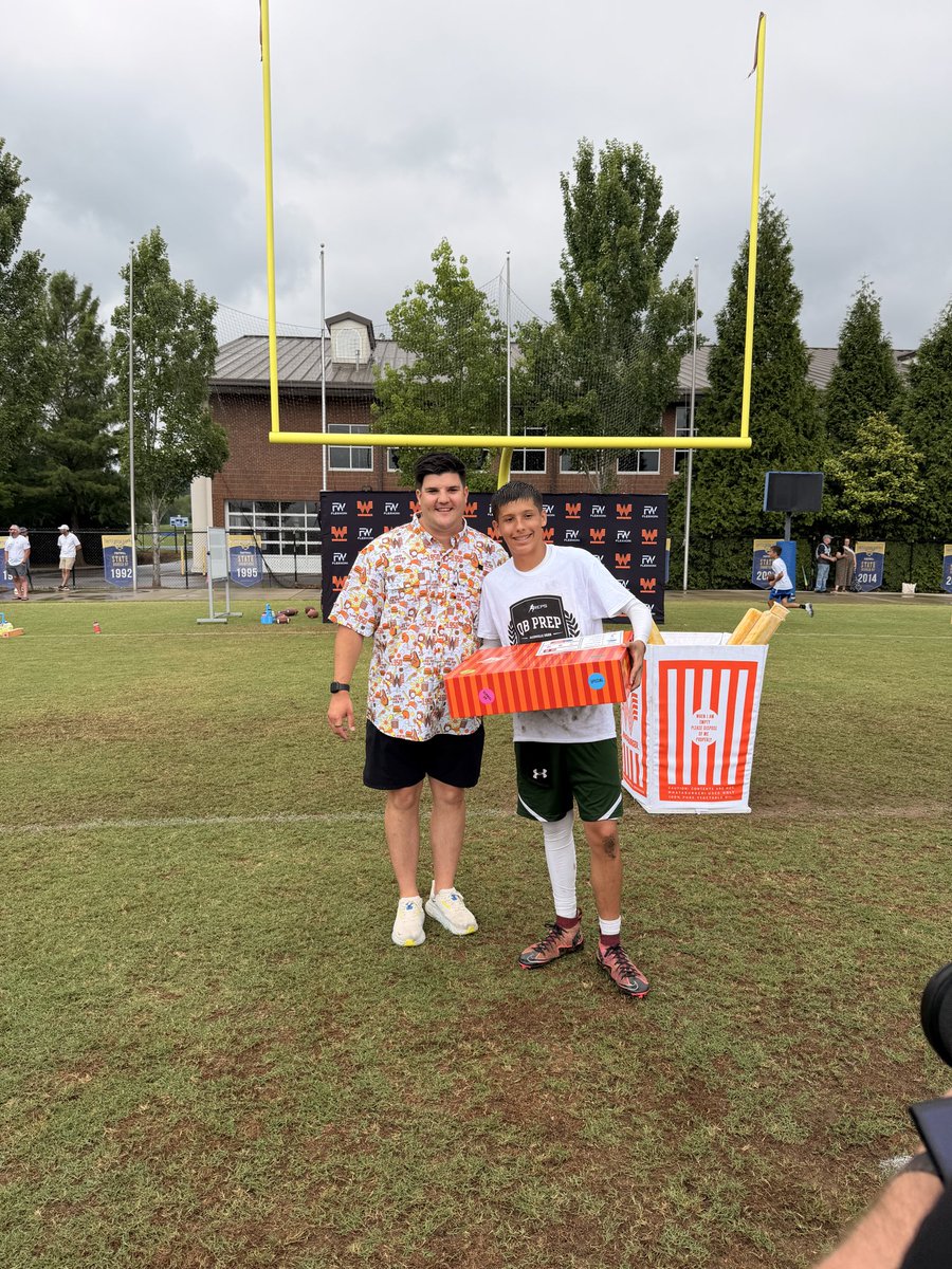 MaxtonBenavides's tweet photo. Huge thank you to @FlexWorkSports for putting on an outstanding QB Prep Nashville Camp today! It was a great opportunity to compete, learn, and get better alongside some incredible talent.

I’m extremely grateful to @kjlacey7, @ty_simpson06, @vizzina2, @rileyleonard13_, @walker_white5, @Jaredcurtis37, @Brock1Glenn, and @GeorgeMacIntyr6 for sharing their knowledge and helping young quarterbacks like me continue to develop both on and off the field.

Honored and humbled to be named Camp MVP. The work continues! 🏈🙏. Hook ‘Em! 🤘

Also, a huge thank you to the Texas-born @Whataburger for sponsoring the event and hooking me up with a year of FREE Whataburger! As a proud Texan, there’s no better way to refuel after summer workouts. Looking forward to enjoying every bit of it!

Thank you to everyone who continues to support my journey.

@QBC_Nashville @QBC_Bham @bobbybentley @BrooksBentley13 @sixstarfootball @QBHitList @TexasFootball @JPIISports 

#QBPrepNashville #CampMVP #QBHitList #SixStarFootball #ClassOf2030 #Quarterback #QBCountry #Whataburger #TrustTheProcess #NextUp