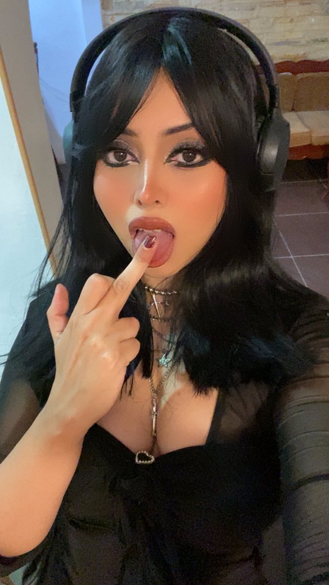 Witch 🕷 tweet media