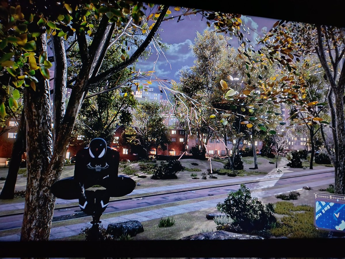 Ra93my1's tweet photo. Venom looks so cool https://t.co/rs4TYPWf7C