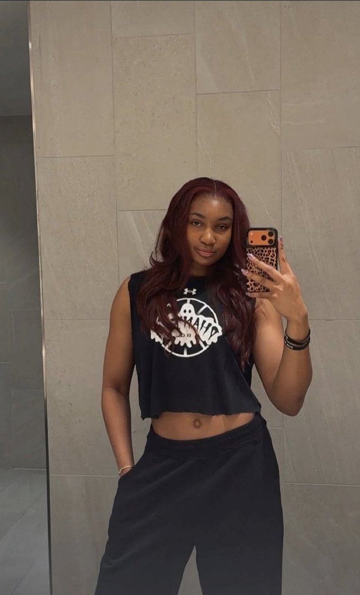 AthletesHoneys's tweet photo. Kiki Iriafen #honeyswhohoop https://t.co/G5BdZvU03X