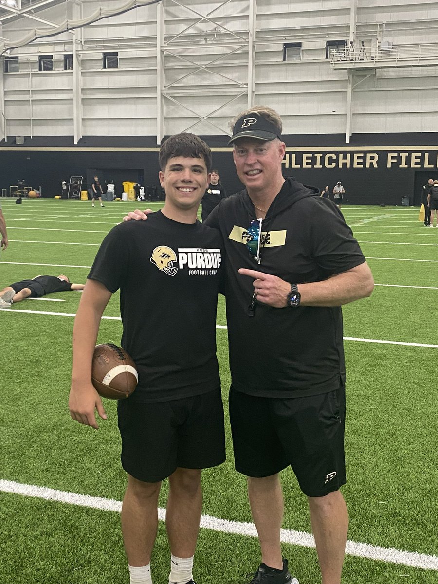 Pricey10np's tweet photo. Good day at @BoilerFootball camp. Great talking with @CoachHinshaw.  Excited to get back to work with my team on Monday. 
@LBFootball21 @qbcoachaiken @QBCollective @Mark__Porter @Bryan_Ault @QBHitList @quarterbackmag @247recruiting https://t.co/xk48T7ZjIj