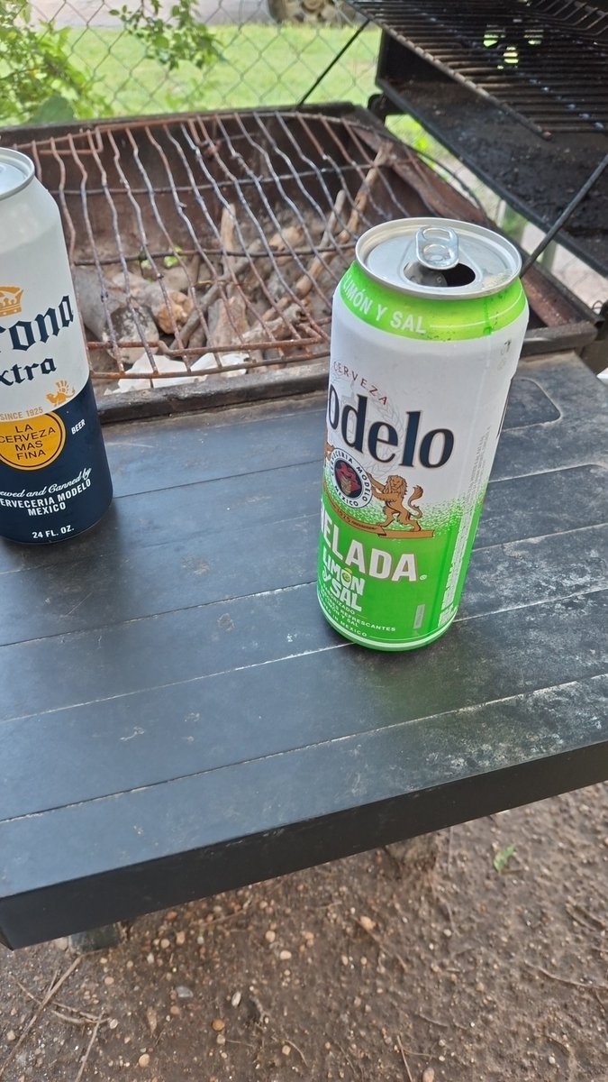 dianaog_4's tweet photo. Ya se armo! 🥩🍻 #domingo cn mi #papas https://t.co/CHlgsb3auT