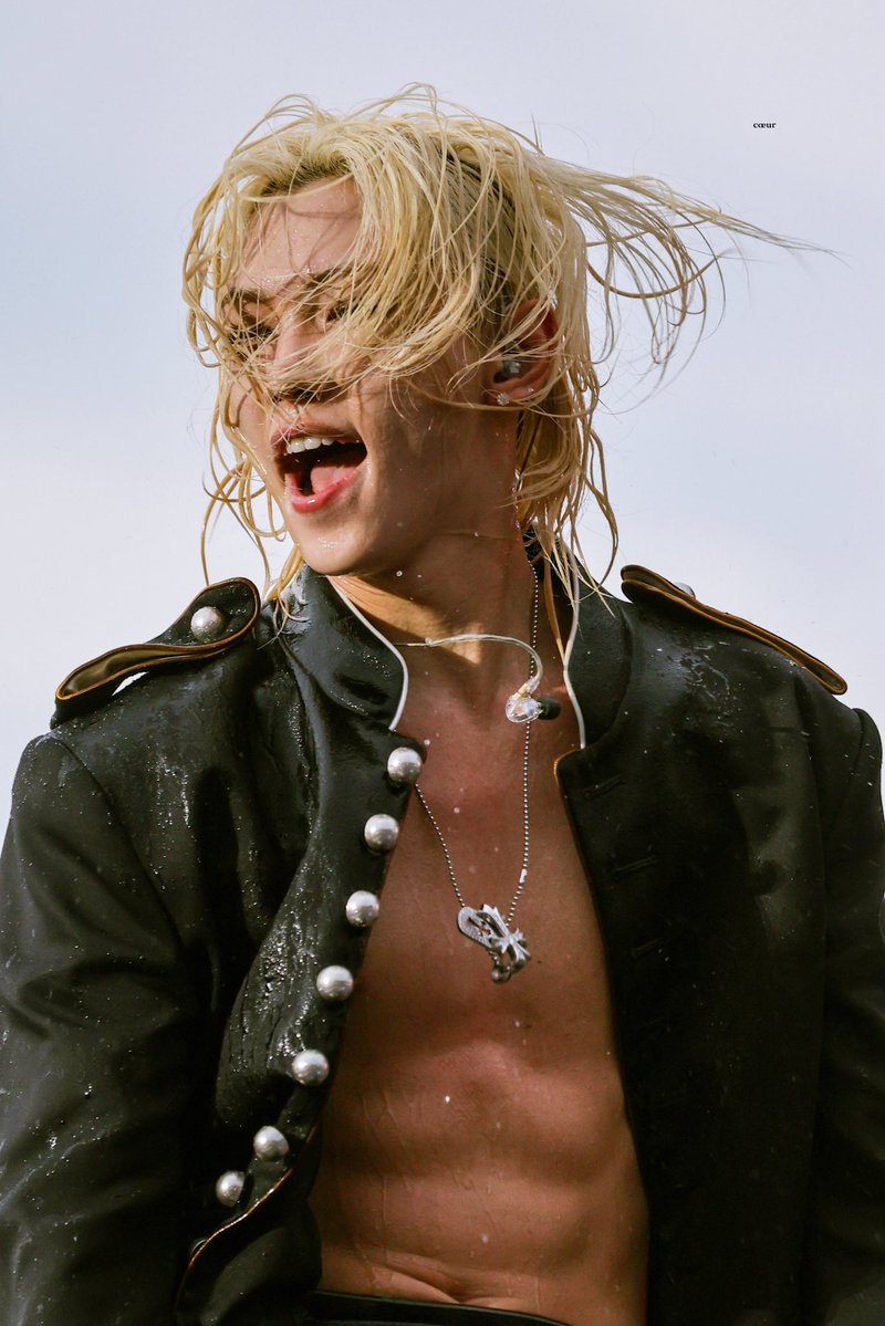 juridicohyunlix's tweet photo. rockstars bandmates exes to enemies to lovers hate sex angry sex possessive sex sweat kink spit kink degradation kink face fucking face sitting rimming overstimulation multiple orgasms creampie lflx is a little shit hhj is a little shit https://t.co/XOFLDqFCqY
